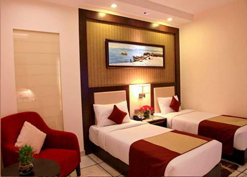 Hotel Florence Nuova Delhi Esterno foto