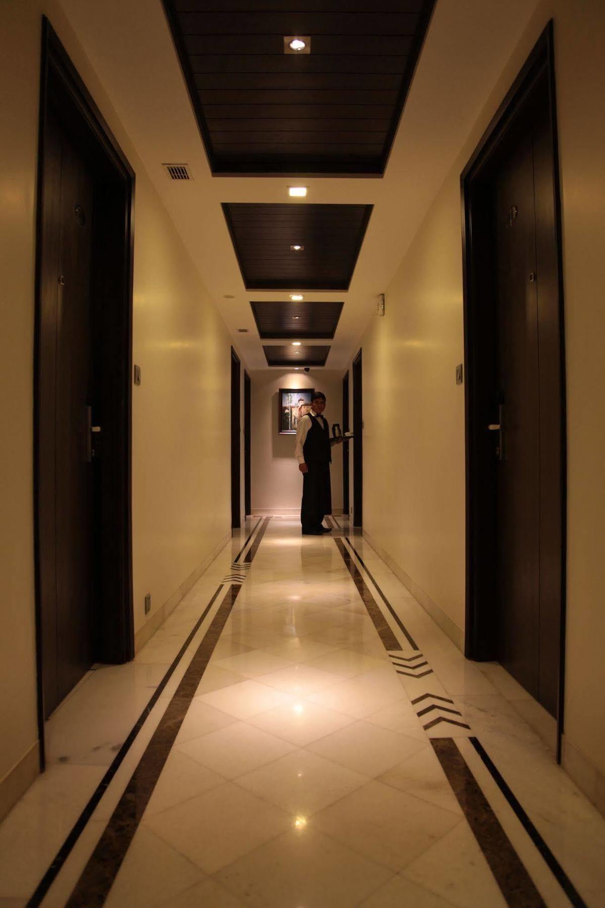 Hotel Florence Nuova Delhi Esterno foto